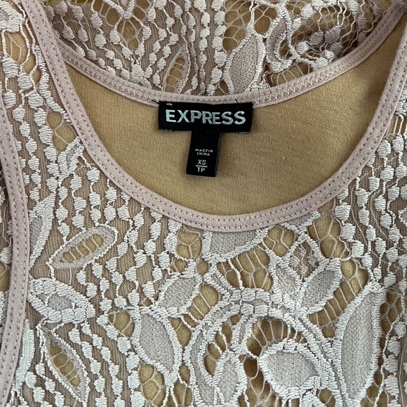 Express Lace Racerback Top - Picture 3 of 3